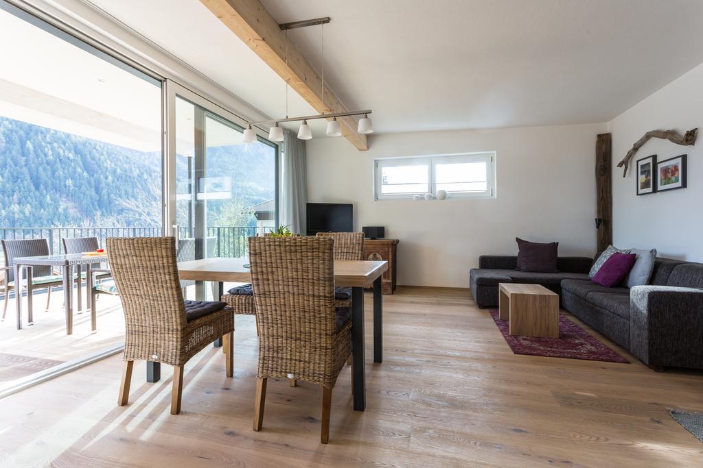 Haus Am Stein Apartment Oetz Bagian luar foto
